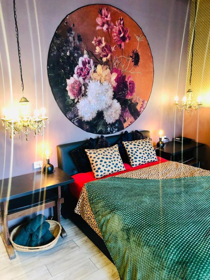 Slapen Bij Cafe De Concurrent Hotel Vlissingen Kültér fotó